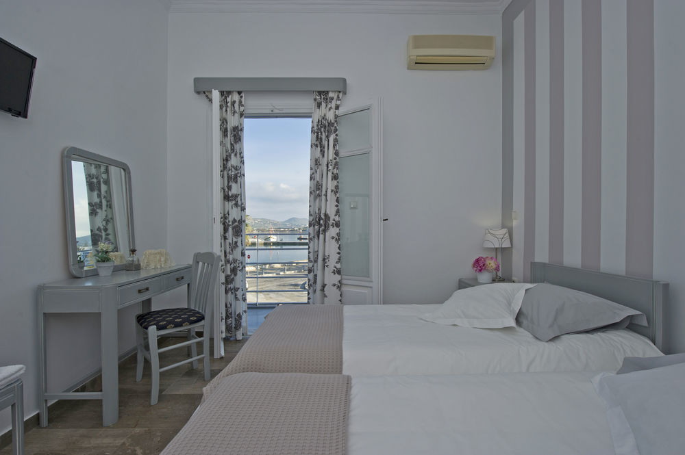 Hotel Oasis Парос Экстерьер фото