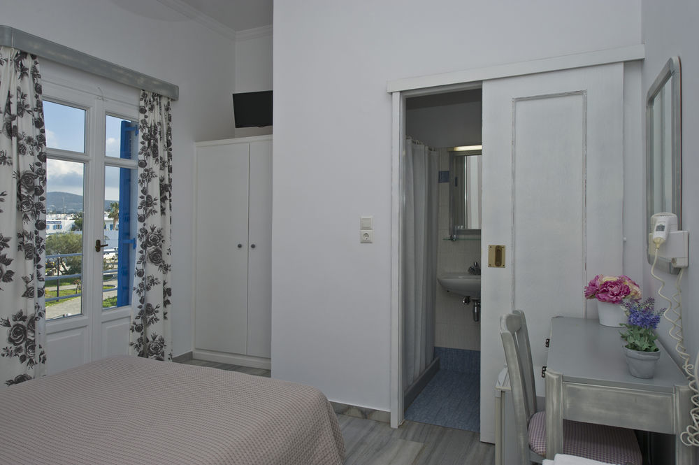 Hotel Oasis Парос Экстерьер фото