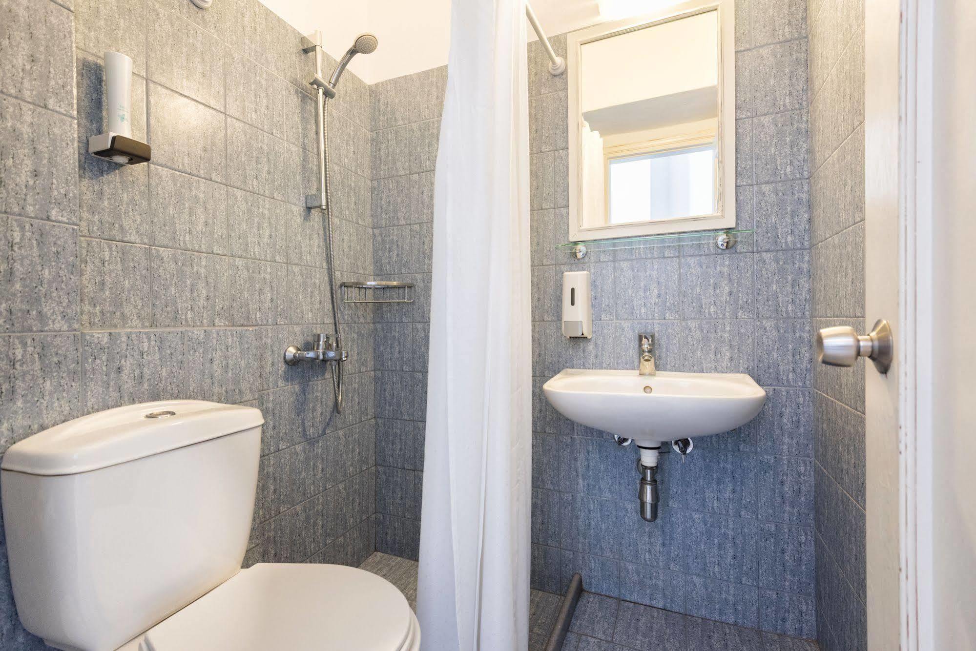 Hotel Oasis Парос Экстерьер фото