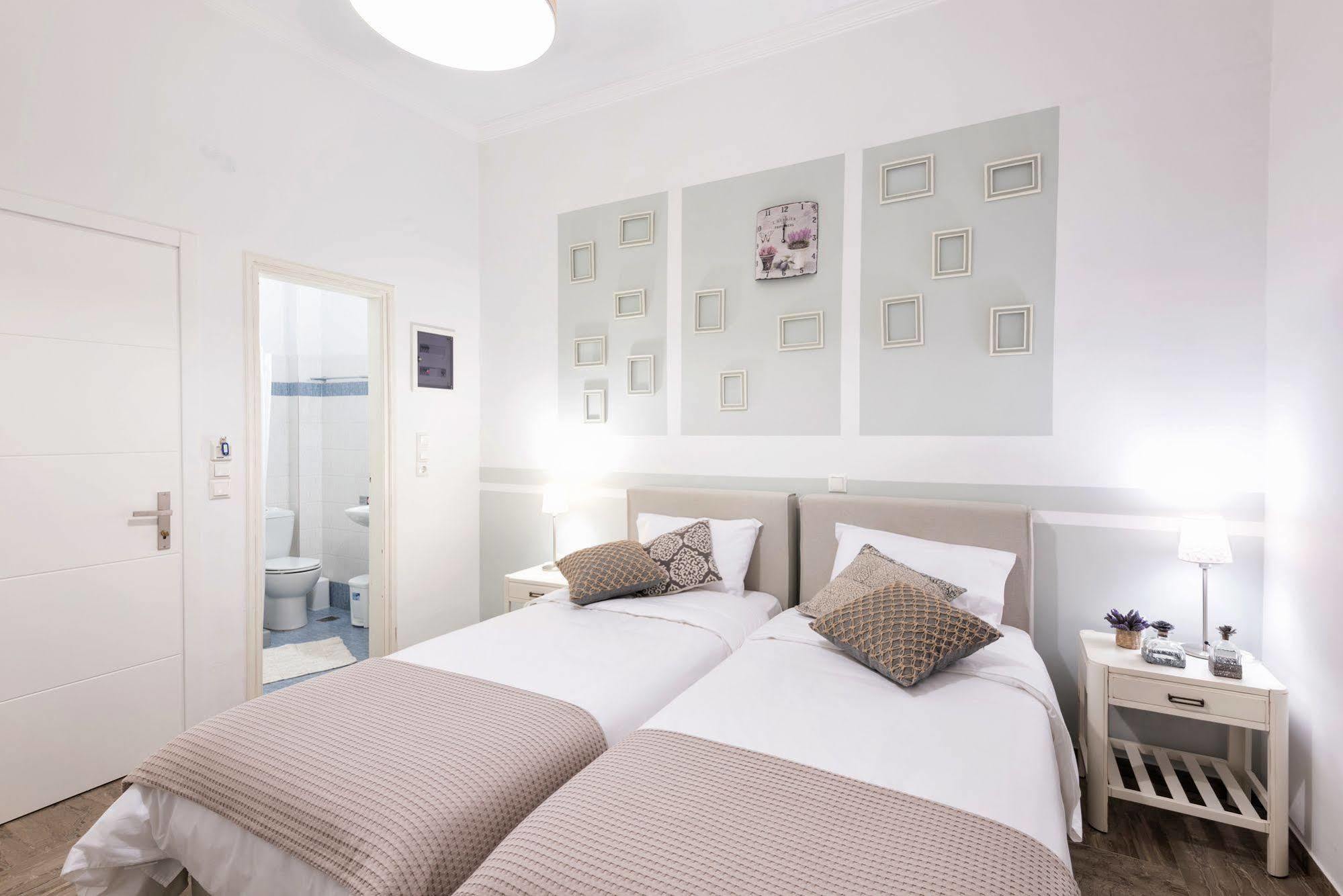 Hotel Oasis Парос Экстерьер фото